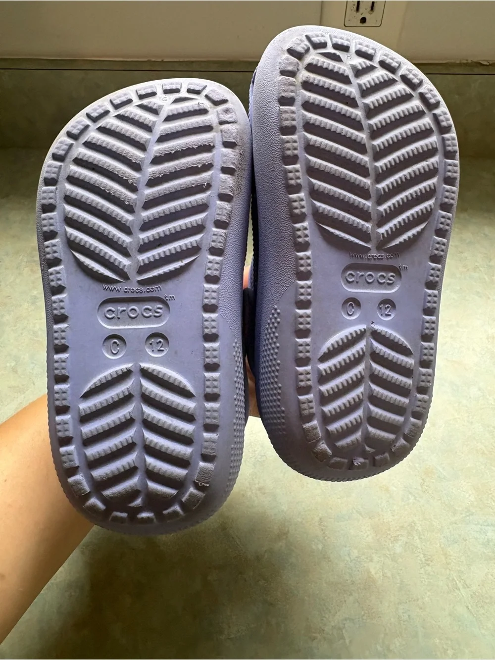 CROCS girls size
